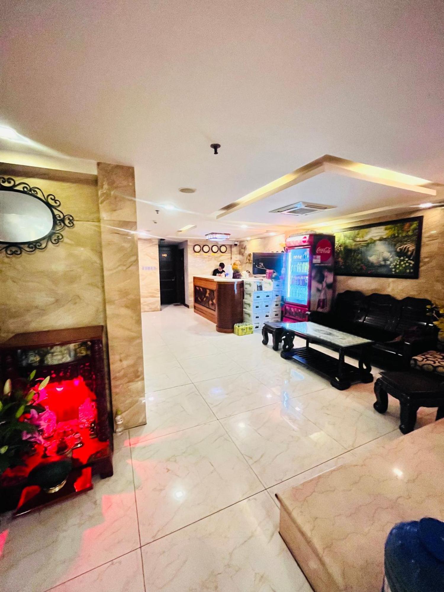 Hotel Thanh Ngoc Хошимин Экстерьер фото